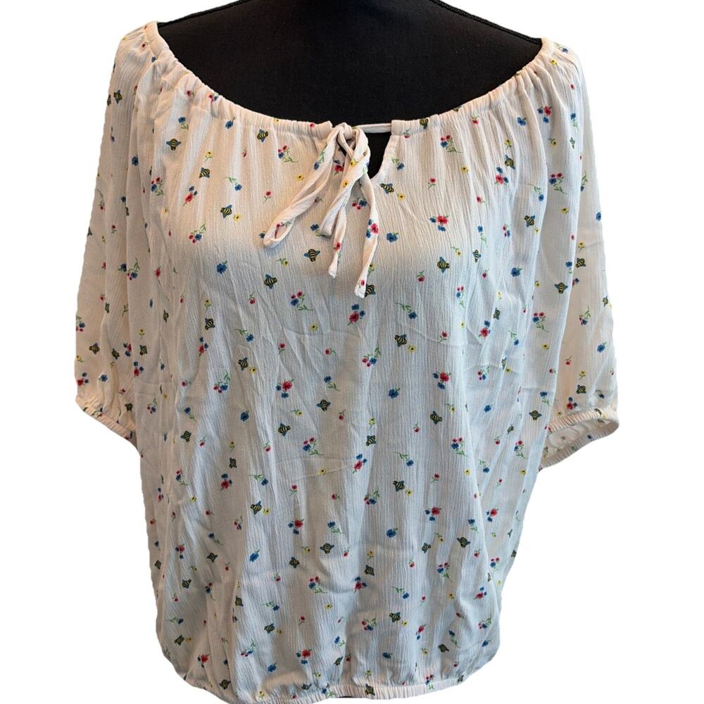 Torrid Blouse Size 00 Top Floral Bumble Bee Novelty Peasant Cottagecore Spring